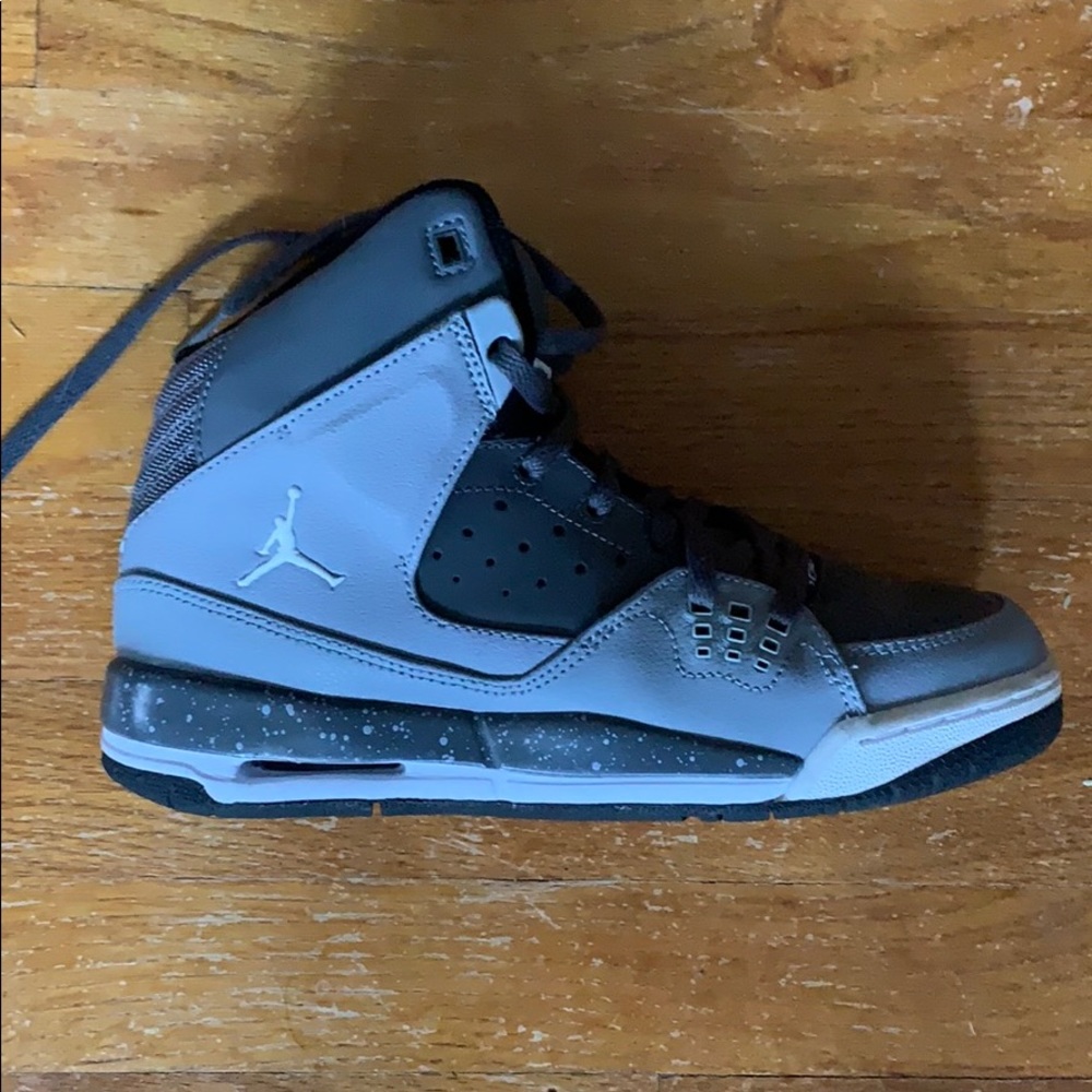 Boys Jordans